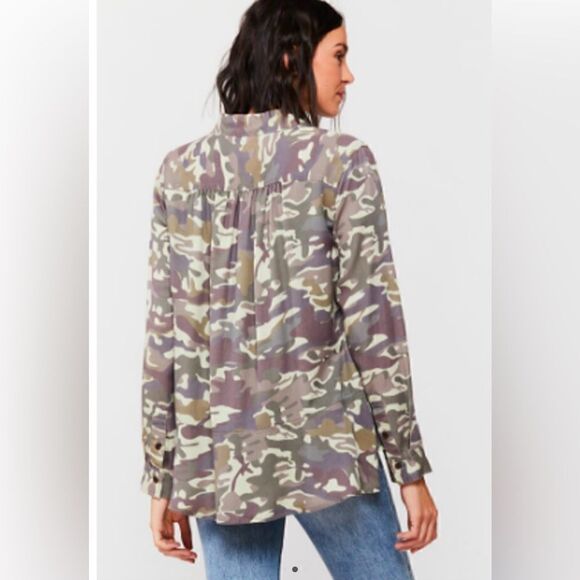 VELVET HEART Camo Button Down Shirt Bottom Ruffle Green S - Picture 4 of 13